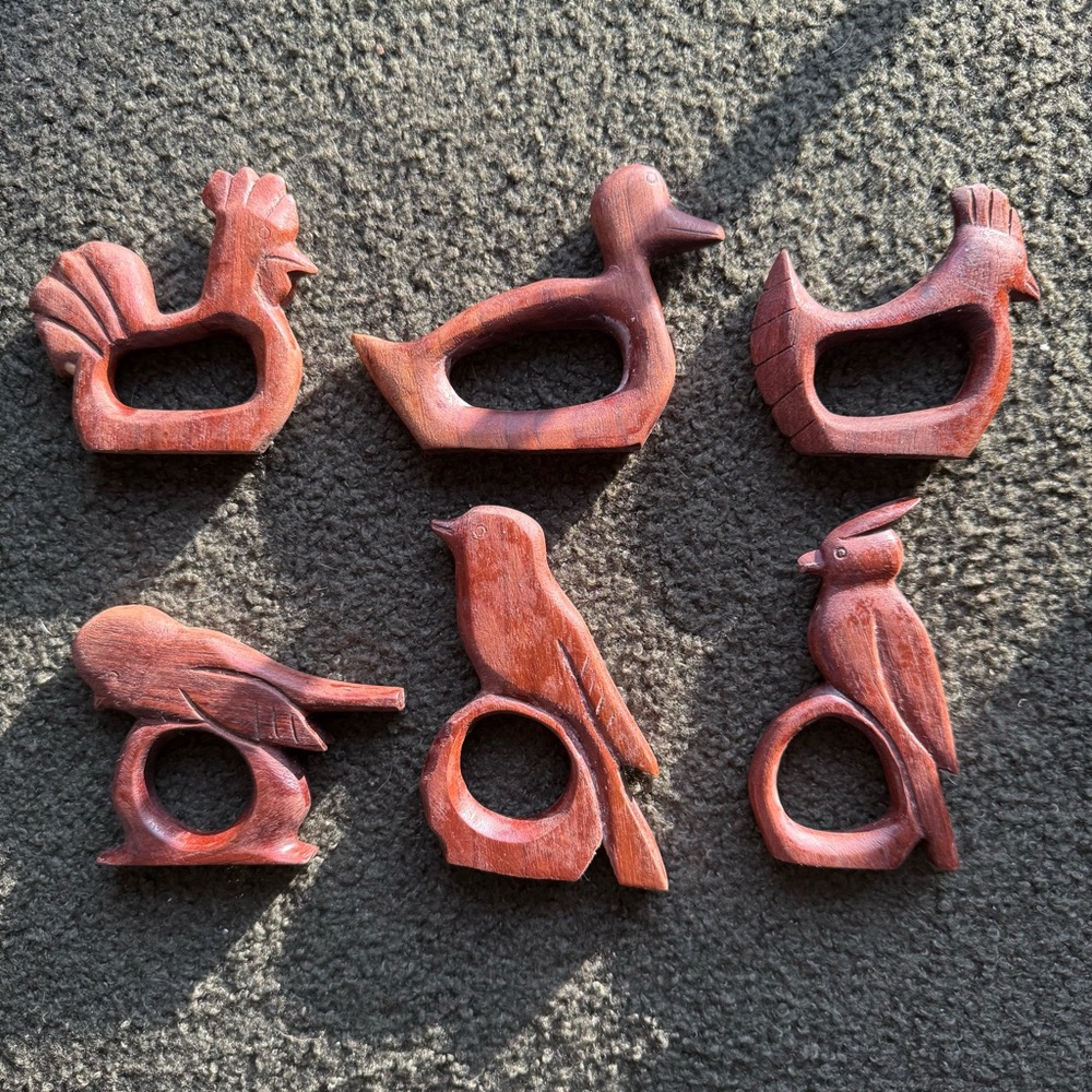 Vintage Hand Carved Bird Napkin Rings Set Of 6 Duck Rooster Chicken